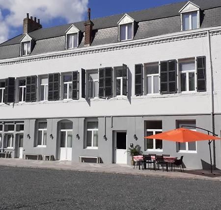 Les Suites Fenelon Le Cateau-Cambresis Dış mekan fotoğraf